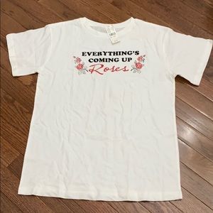 Pacsun NWT everything’s coming up roses t shirt